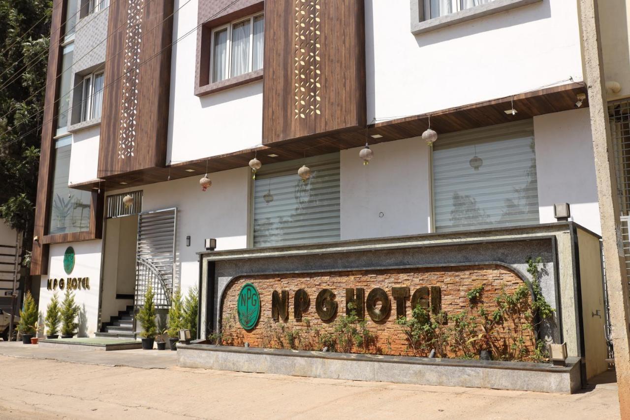 Npg Hotel Bangalore Just 10 Mins Drive From The Kempegowda International Airport Exterior foto